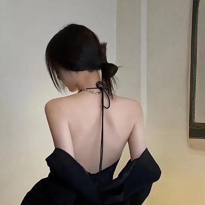 在巨人中间